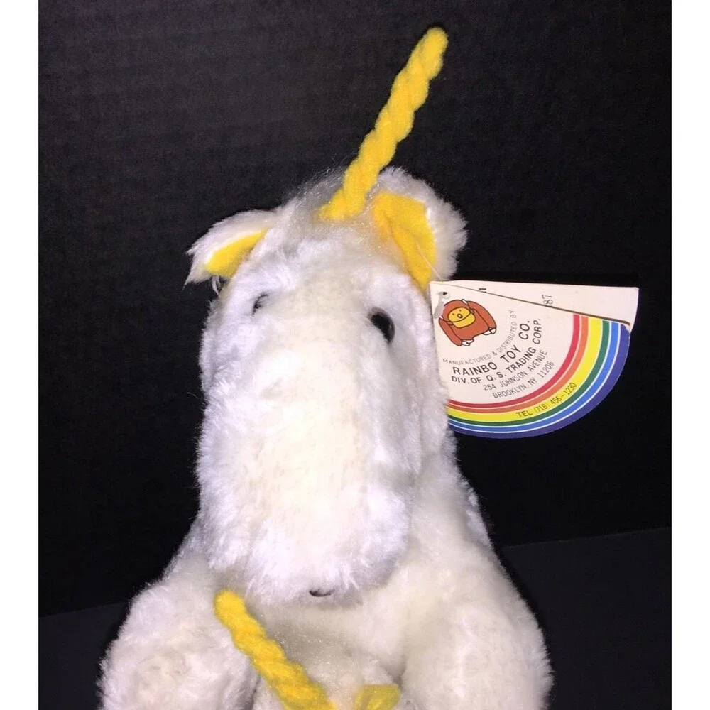 Vintage 1982 Unicorn & Baby In Pouch 14